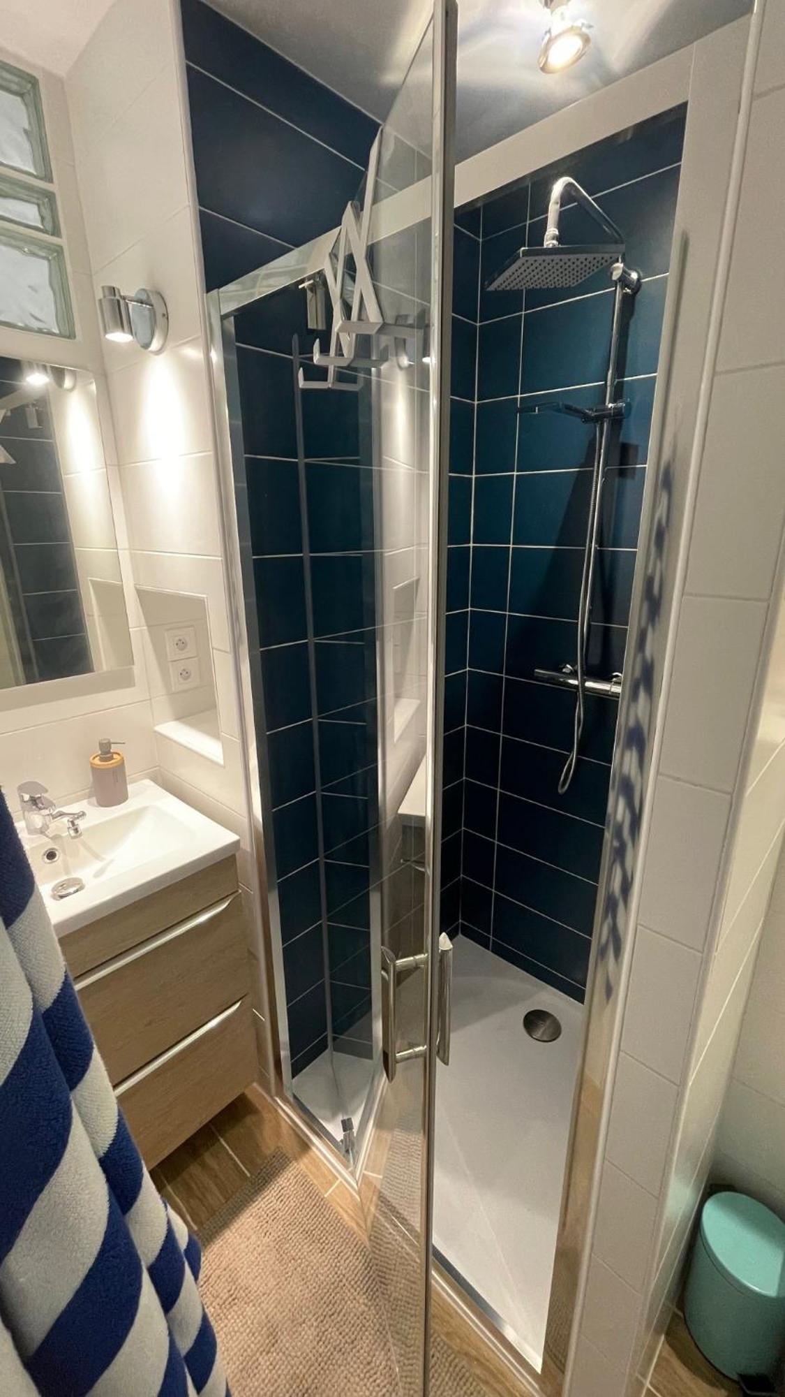 Joli Studio Vue Mer, Piscine, Tennis, Parking Антиб Екстериор снимка